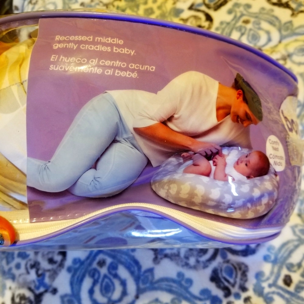 Baby lounger